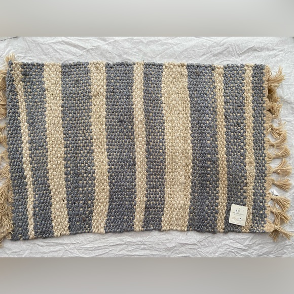 Hearth & Hand Accents Hearth Hand 2x3 Jute Scatter Rug Fringe Gray